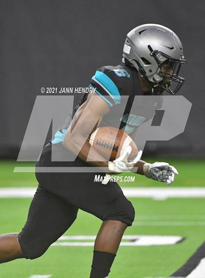 Thumbnail 1 in Silverado vs. Shadow Ridge (4A State Championship) photogallery.