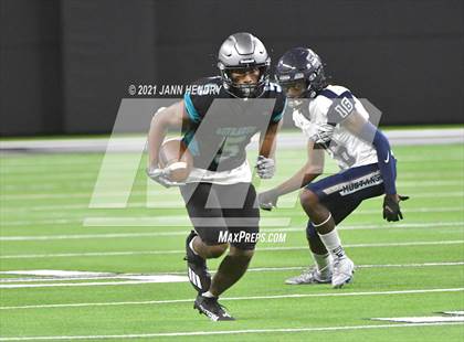 Thumbnail 2 in Silverado vs. Shadow Ridge (4A State Championship) photogallery.