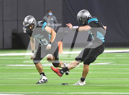 Thumbnail 1 in Silverado vs. Shadow Ridge (4A State Championship) photogallery.