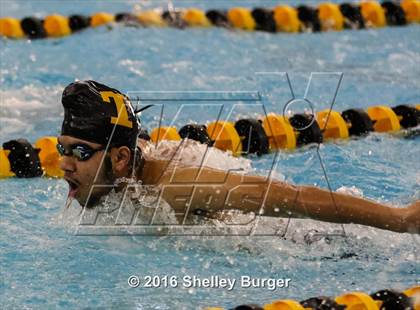 Thumbnail 1 in Trumbull vs. Darien photogallery.