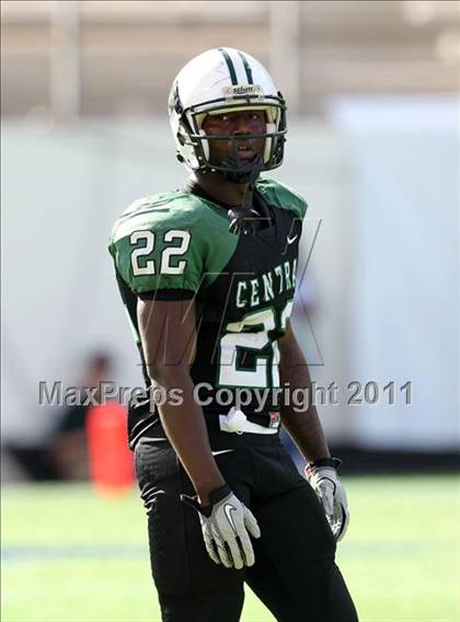 Thumbnail 1 in Armwood vs. Central (FHSAA 6A State Final) photogallery.