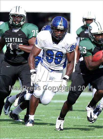 Thumbnail 2 in Armwood vs. Central (FHSAA 6A State Final) photogallery.