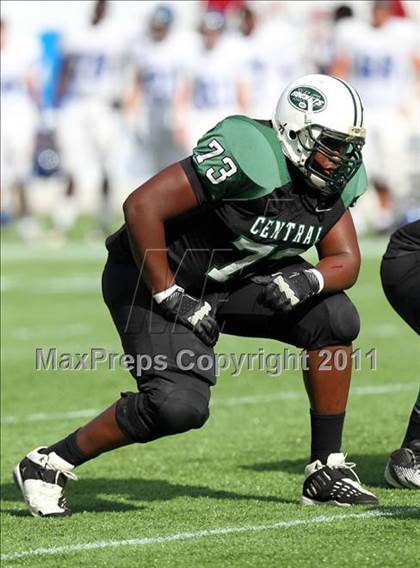 Thumbnail 3 in Armwood vs. Central (FHSAA 6A State Final) photogallery.