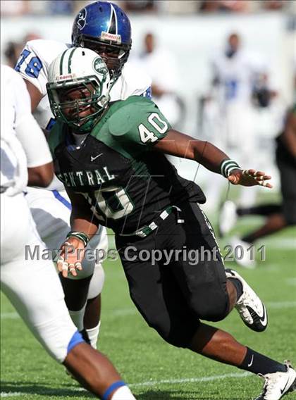Thumbnail 2 in Armwood vs. Central (FHSAA 6A State Final) photogallery.
