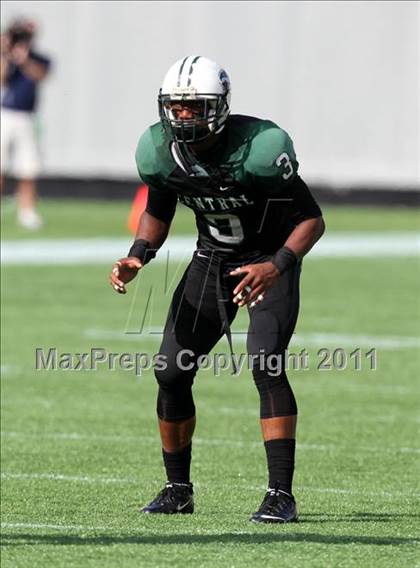 Thumbnail 1 in Armwood vs. Central (FHSAA 6A State Final) photogallery.