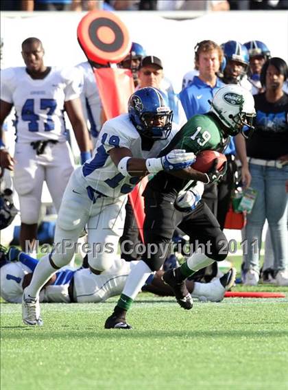 Thumbnail 1 in Armwood vs. Central (FHSAA 6A State Final) photogallery.