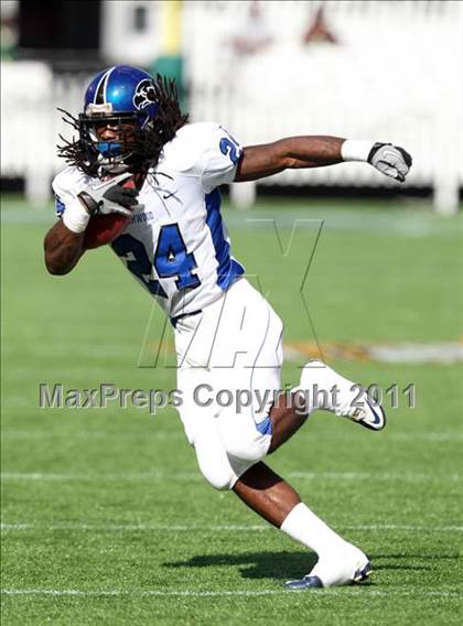 Thumbnail 2 in Armwood vs. Central (FHSAA 6A State Final) photogallery.