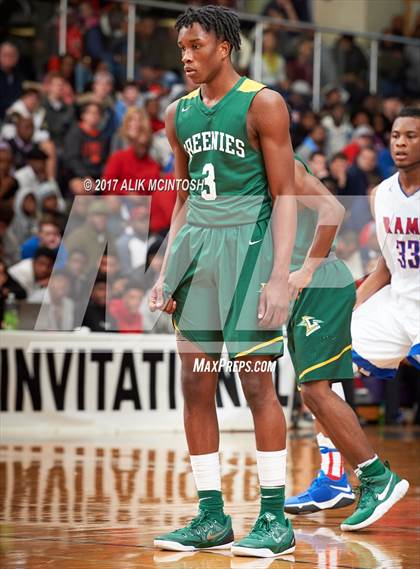 Thumbnail 2 in Christ School vs. Greene Central (John Wall Holiday Invitational) photogallery.