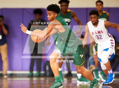 Thumbnail 1 in Christ School vs. Greene Central (John Wall Holiday Invitational) photogallery.