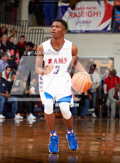 Thumbnail 2 in Christ School vs. Greene Central (John Wall Holiday Invitational) photogallery.