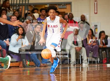 Thumbnail 1 in Christ School vs. Greene Central (John Wall Holiday Invitational) photogallery.