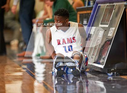 Thumbnail 2 in Christ School vs. Greene Central (John Wall Holiday Invitational) photogallery.