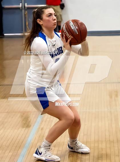 Thumbnail 1 in Santa Monica @ Palisades (CIF SoCal D2 Regional Final) photogallery.