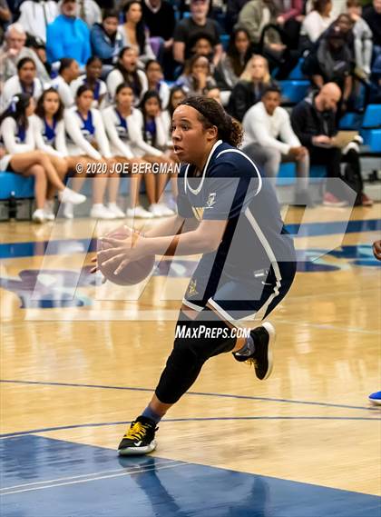 Thumbnail 3 in Santa Monica @ Palisades (CIF SoCal D2 Regional Final) photogallery.