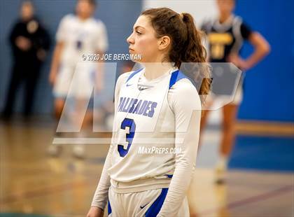 Thumbnail 3 in Santa Monica @ Palisades (CIF SoCal D2 Regional Final) photogallery.