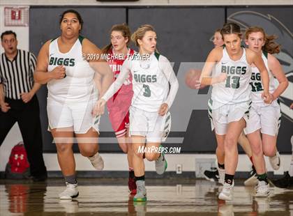 Thumbnail 2 in Biggs vs. Trinity (NSCIF D5 Girls Final) photogallery.
