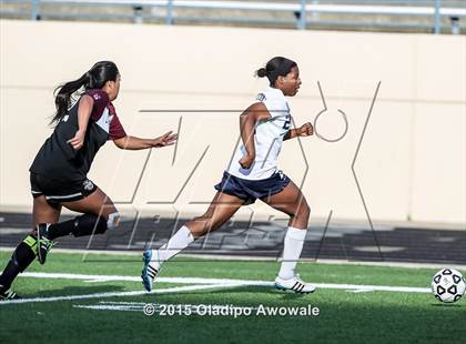 Thumbnail 2 in Centennial vs Wylie (UIL 5A Region 2 Bi-District Playoff) photogallery.