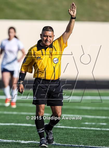 Thumbnail 3 in Centennial vs Wylie (UIL 5A Region 2 Bi-District Playoff) photogallery.