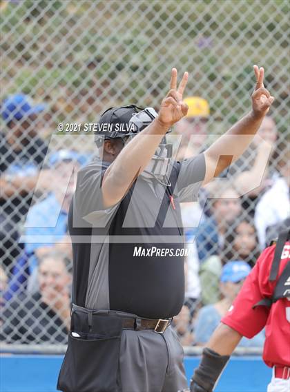 Thumbnail 2 in Ayala vs. Eastlake (CIF SoCal Regional D1 Quarterfinal) photogallery.