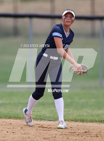 Thumbnail 1 in Valor Christian @ Grandview photogallery.