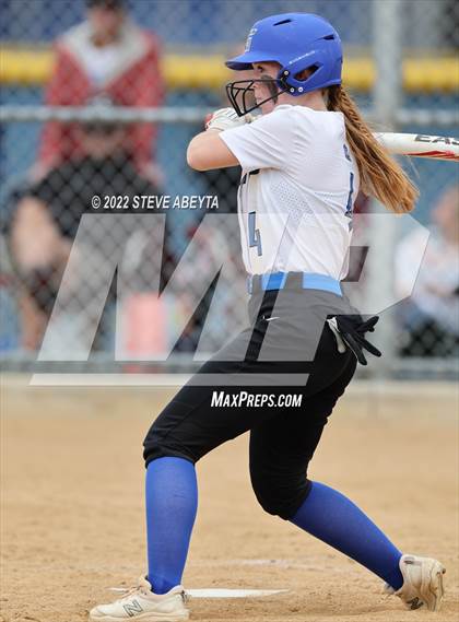 Thumbnail 1 in Valor Christian @ Grandview photogallery.