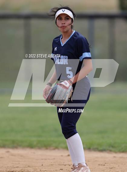 Thumbnail 1 in Valor Christian @ Grandview photogallery.