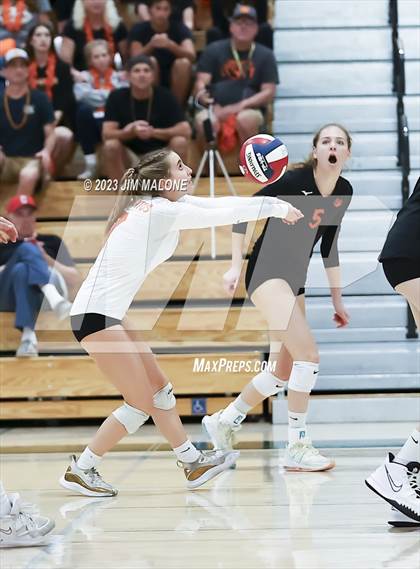 Thumbnail 3 in Salinas vs. Los Gatos (CIFCCS D1 Championship) photogallery.