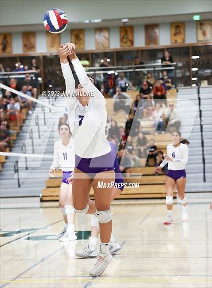 Thumbnail 1 in Salinas vs. Los Gatos (CIFCCS D1 Championship) photogallery.