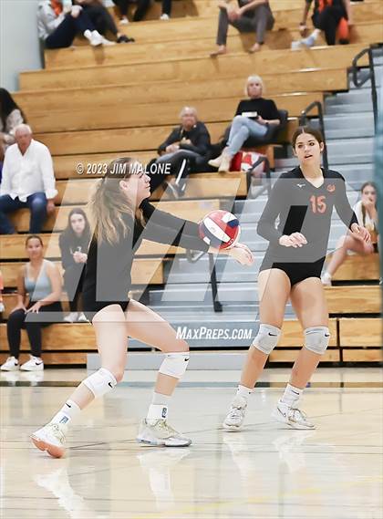 Thumbnail 1 in Salinas vs. Los Gatos (CIFCCS D1 Championship) photogallery.