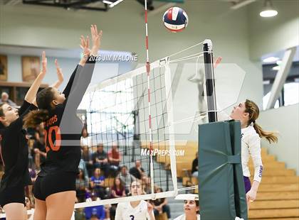 Thumbnail 2 in Salinas vs. Los Gatos (CIFCCS D1 Championship) photogallery.