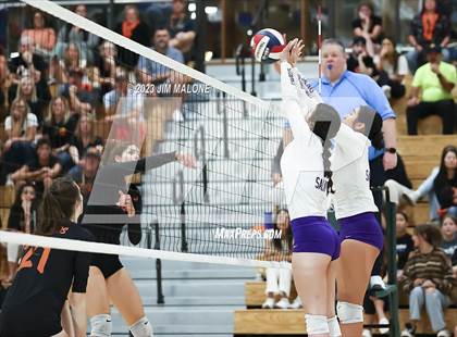Thumbnail 2 in Salinas vs. Los Gatos (CIFCCS D1 Championship) photogallery.