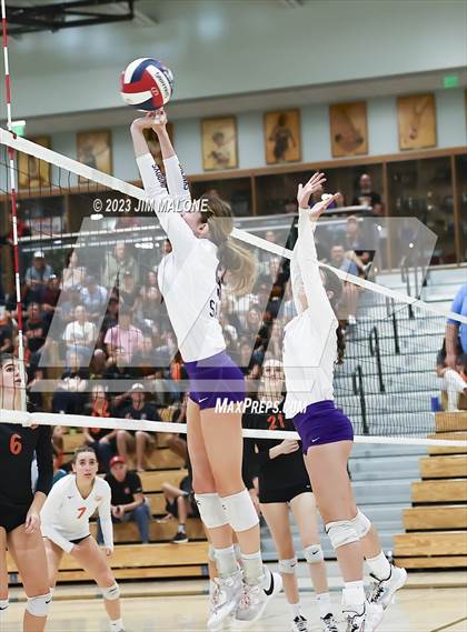 Thumbnail 2 in Salinas vs. Los Gatos (CIFCCS D1 Championship) photogallery.