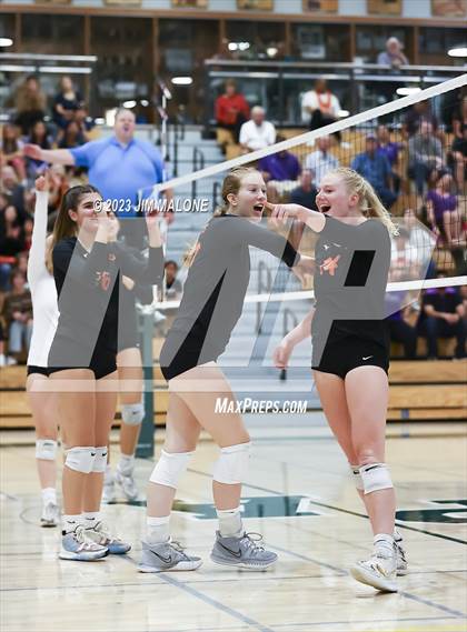 Thumbnail 1 in Salinas vs. Los Gatos (CIFCCS D1 Championship) photogallery.