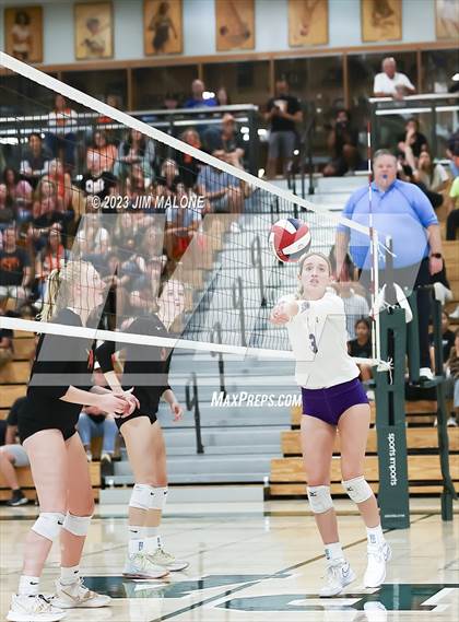 Thumbnail 1 in Salinas vs. Los Gatos (CIFCCS D1 Championship) photogallery.