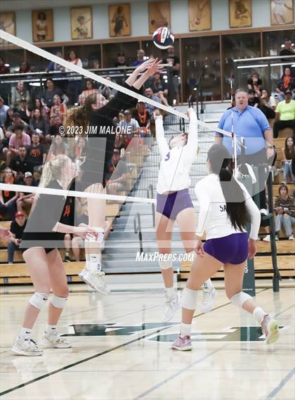 Thumbnail 1 in Salinas vs. Los Gatos (CIFCCS D1 Championship) photogallery.
