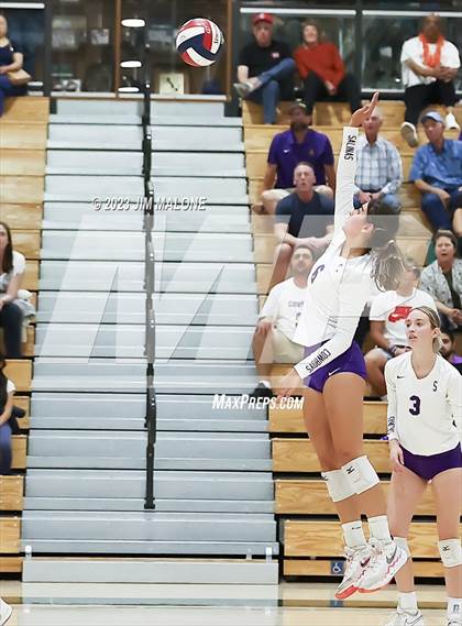 Thumbnail 2 in Salinas vs. Los Gatos (CIFCCS D1 Championship) photogallery.