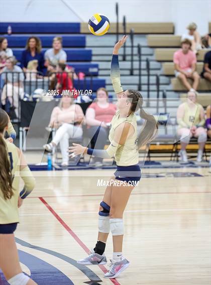 Thumbnail 3 in Olney @ Perrin-Whitt photogallery.