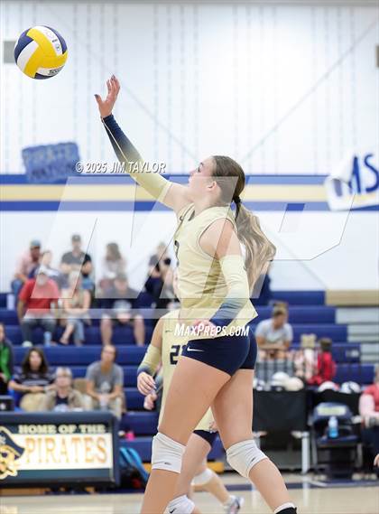 Thumbnail 2 in Olney @ Perrin-Whitt photogallery.
