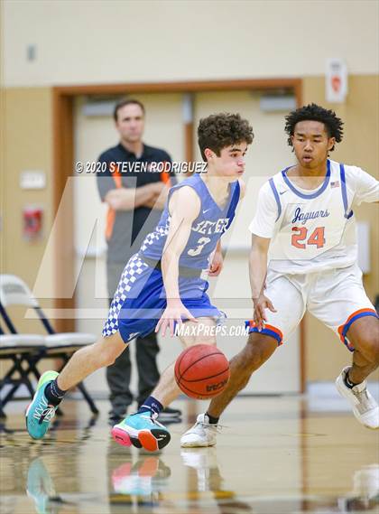 Thumbnail 1 in Beyer vs. Kimball photogallery.