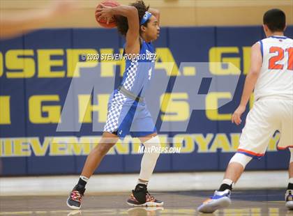 Thumbnail 1 in Beyer vs. Kimball photogallery.