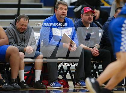 Thumbnail 1 in Beyer vs. Kimball photogallery.