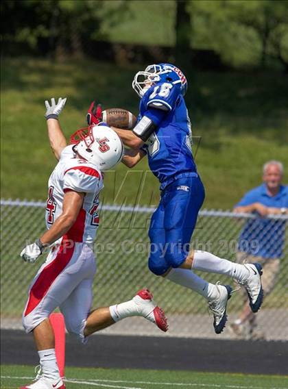 Thumbnail 2 in La Salle @ Covington Catholic photogallery.