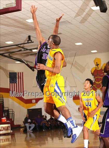 Thumbnail 1 in Crenshaw vs. Eastside (SFV Invitational) photogallery.