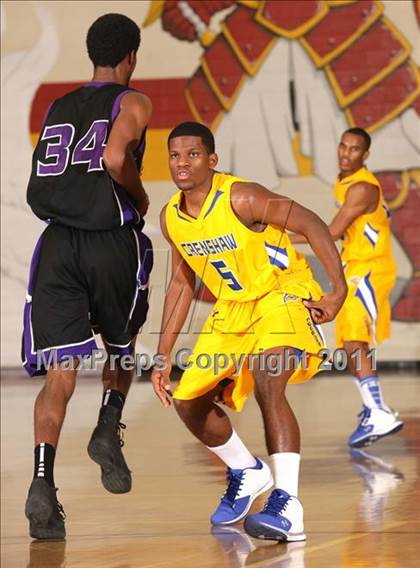 Thumbnail 2 in Crenshaw vs. Eastside (SFV Invitational) photogallery.