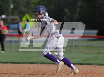 Thumbnail 1 in Mayflower @ Glen Rose photogallery.