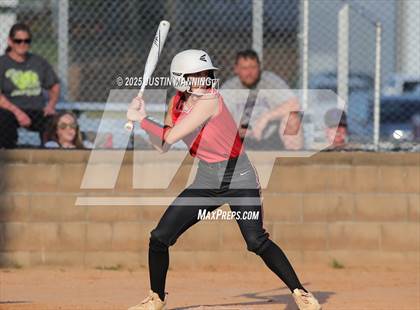 Thumbnail 3 in Mayflower @ Glen Rose photogallery.