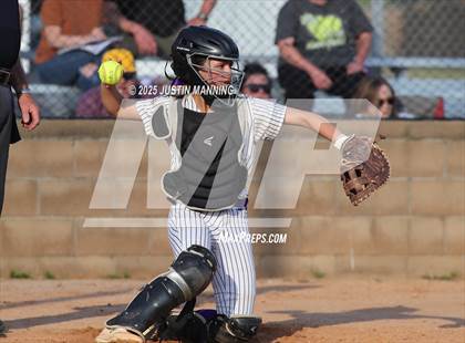 Thumbnail 3 in Mayflower @ Glen Rose photogallery.