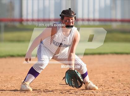 Thumbnail 3 in Mayflower @ Glen Rose photogallery.