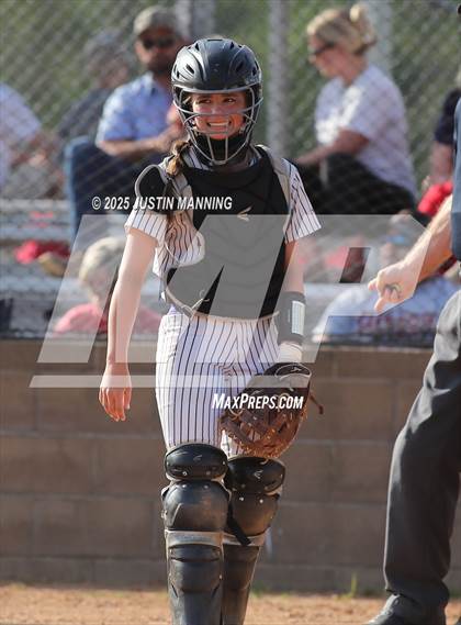 Thumbnail 3 in Mayflower @ Glen Rose photogallery.
