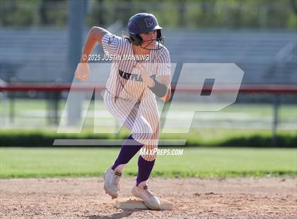 Thumbnail 3 in Mayflower @ Glen Rose photogallery.